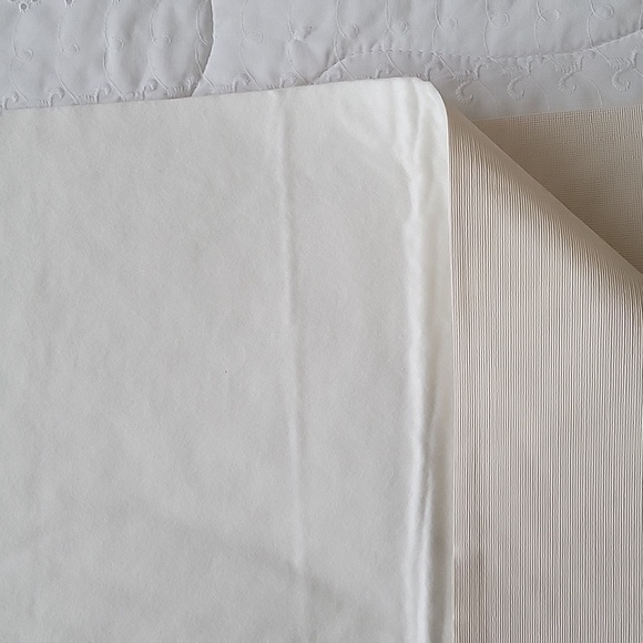 Square Table Protector Pad-Beige - Picture 2 of 3